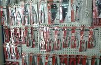 青岛五金工具钳子批发 多样品类与专业采购指南